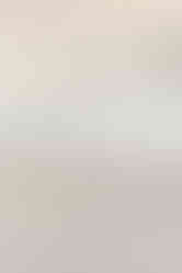 화이트 톤의 무용 학원 인테리어