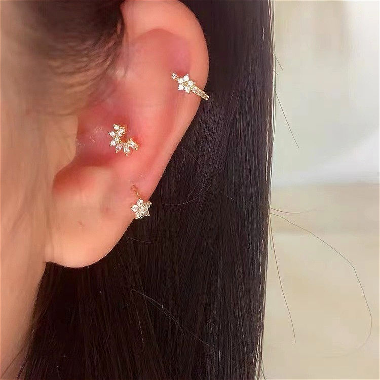 Thumbnail: Stella Radiant Hoops
