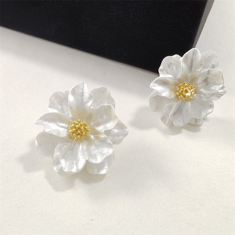 Thumbnail: The Blair Textured Florals