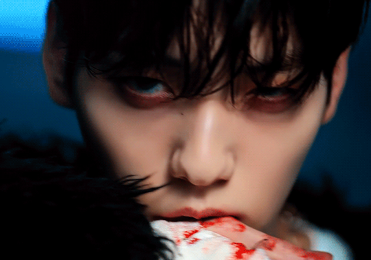 tumblr_32a8e71cb7df6049c268f7d8e4f70b21_e3192193_540.gif