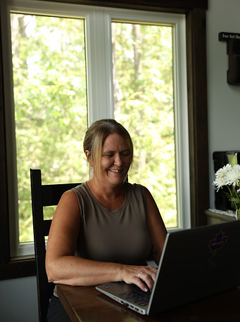 Teresa Business Photo.JPG