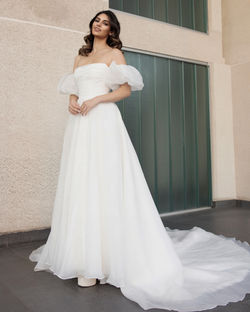 Vestido de novia minimalista Camila