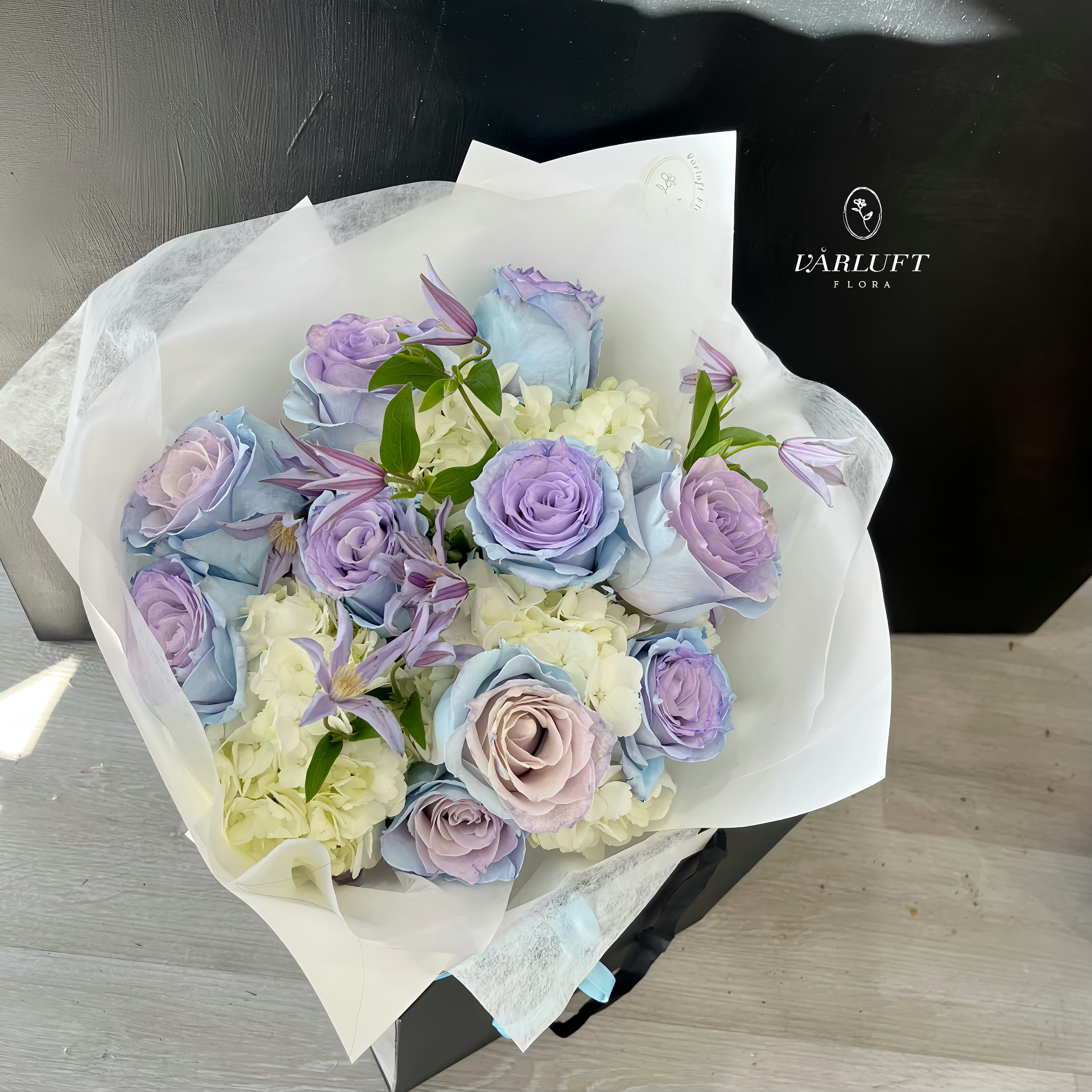 Blue Sand Mixed Bouquet