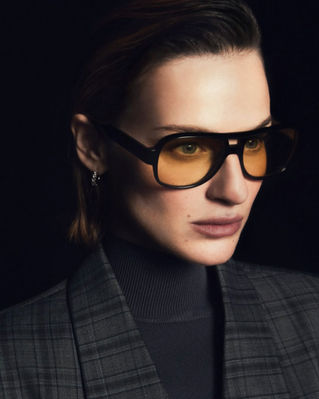 Emmanuelle Khanh // Mirage