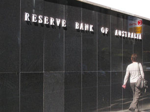 Understanding interest rates to manage your investments