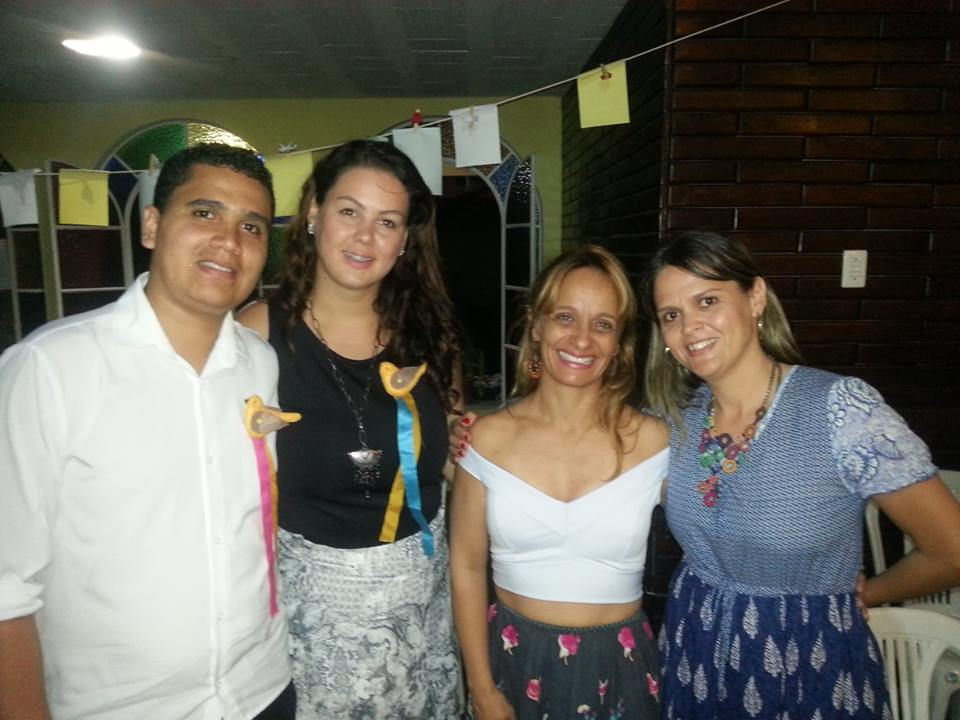 Cantos e Encontros - Marina Gomes