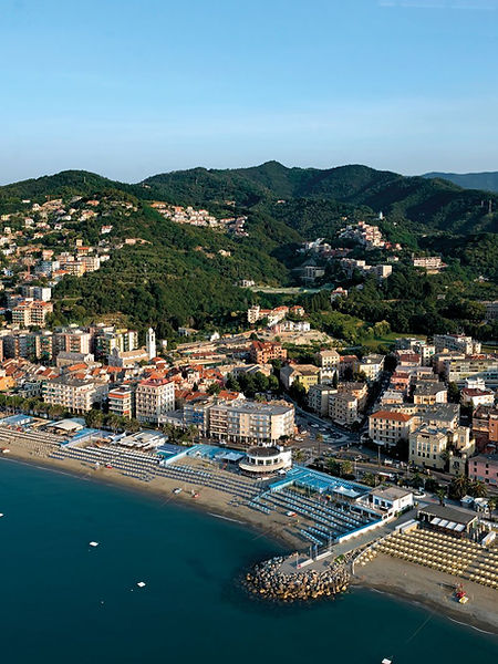 spiaggia-albissola-marina.jpg