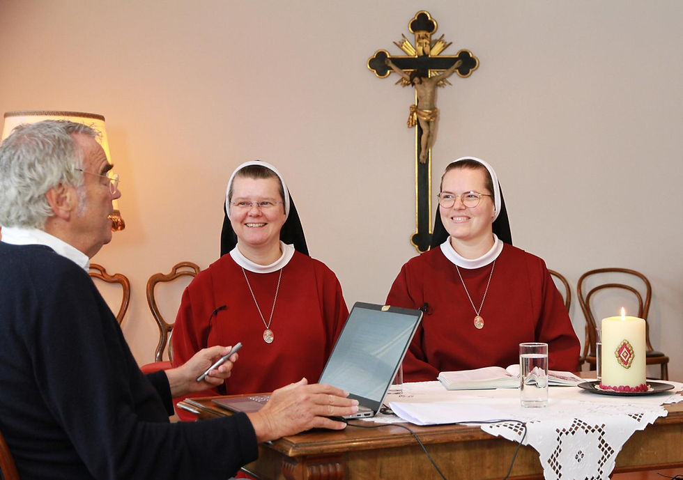 Podcast INELOSO mit Sr. Alena und Sr. Maria