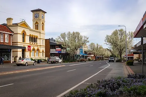 Yass, Main Street 2.webp
