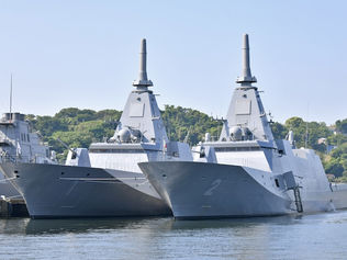 護衛艦“もがみ”型