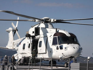 掃海・輸送機MCH-101