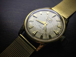 [WATCH SOLD] 1960s 18KYG Longines Conquest 9001