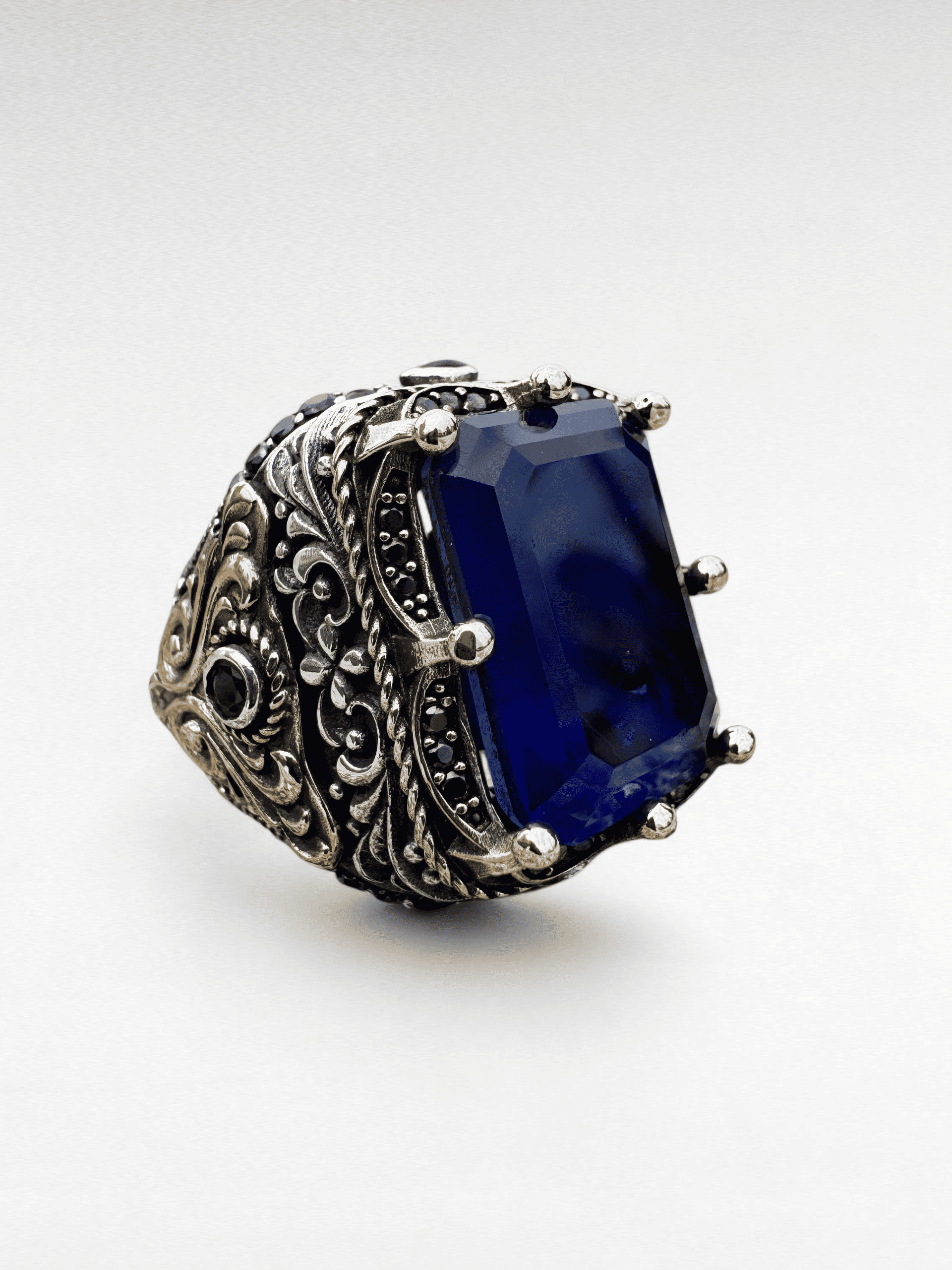 King Crown Design Zircon Stone