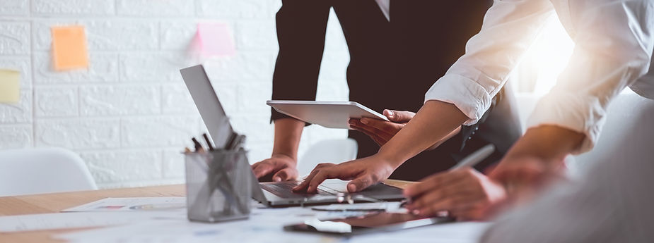 teamwork-brainstorming-meeting-new-startup-project-workplace (1).jpg