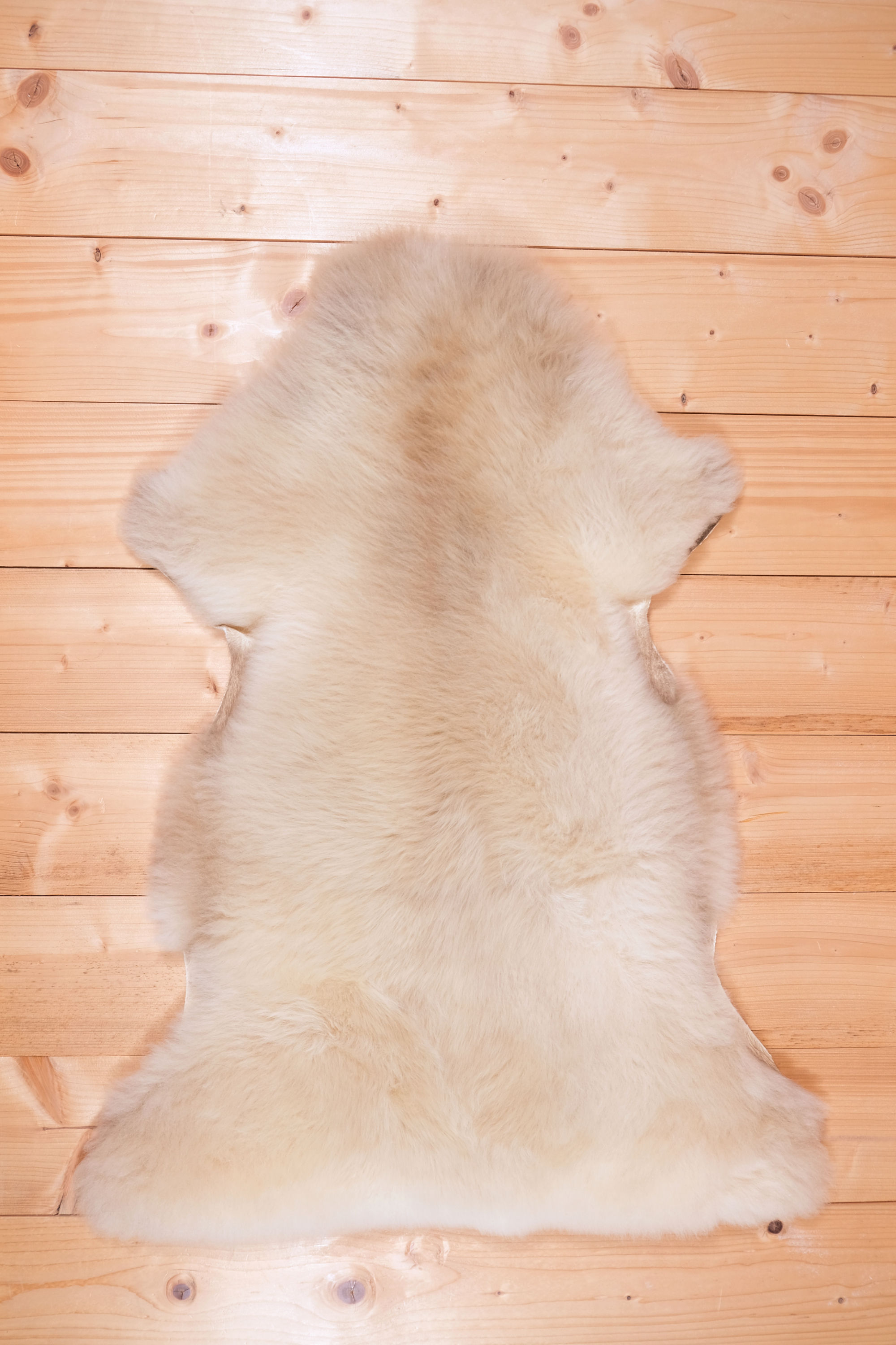 Schaffell 77 x 48 cm *leicht rotbraun meliert*