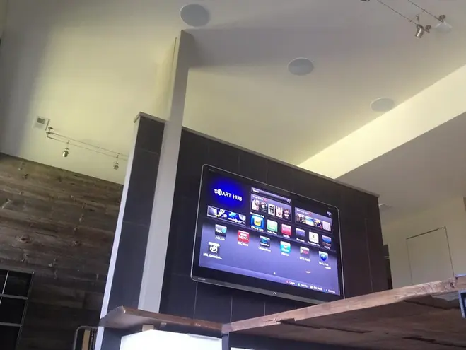 Flat panel TV mounting-Cape Coral, FL