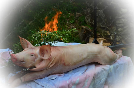 COCHON A LA BROCHE_edited.jpg