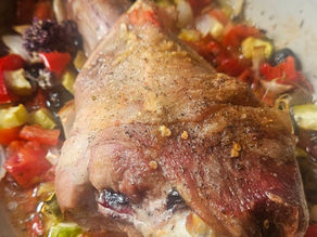 🍗 Cuisse de dinde rôtie aux légumes d’été : la recette de grand‑mère qui sent bon le Sud