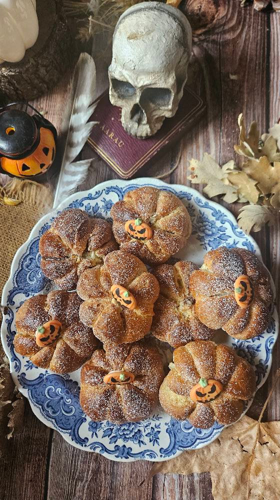 🎃Buns citrouilles au chocolat – La douceur ensorcelée d’Halloween