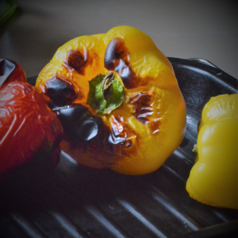 Conserves de poivrons marinés à l'huile et à l'ail