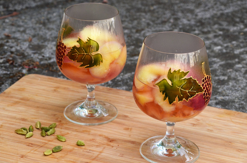 Salade de nectarines au sirop Ă la cardamome