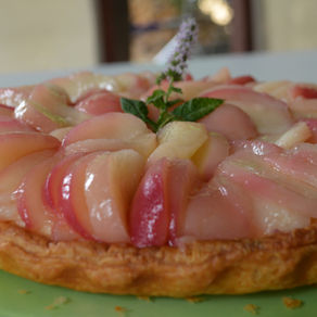 🍑 Tarte aux Nectarines & Gelée Verveine–Menthe