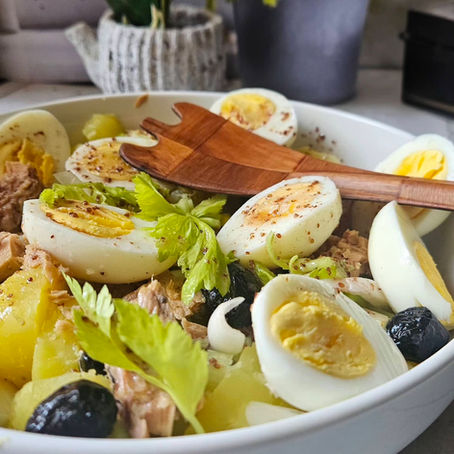 🥔 Salade de pommes de terre au thon, œufs durs, céleri & olives noires