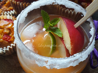 🍑 Cocktail d’été à la pêche — frais, fruité, solaire