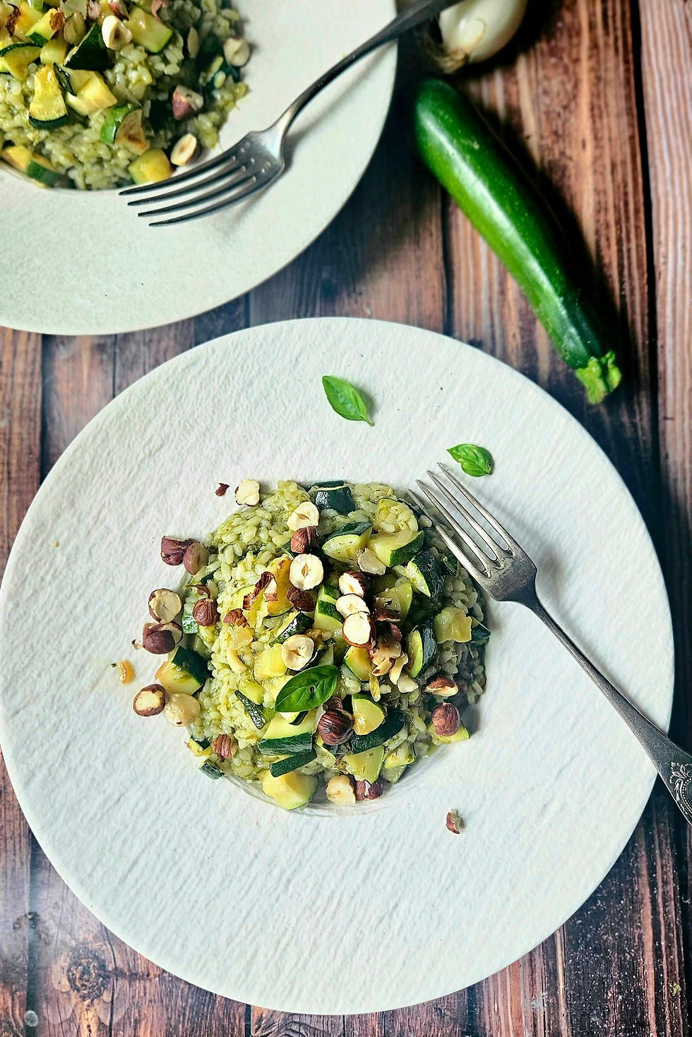 🥒 Risotto vert aux courgettes, persil et noisettes grillées