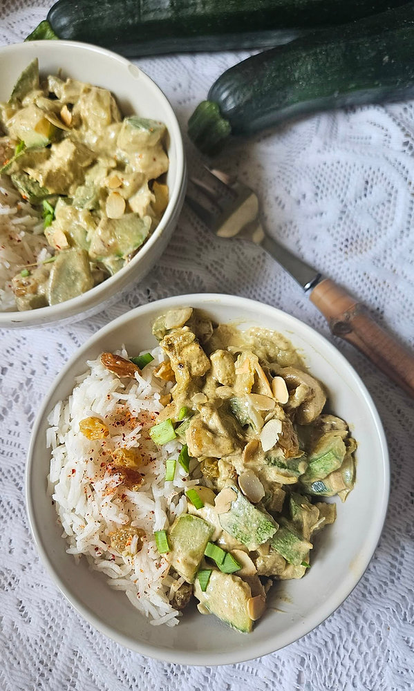 Curry Doux de Courgettes et Poulet au Lait de Coco 🥥