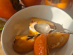 🍂 Kakis rôtis au miel au safran & citron vert : le dessert doré de l’automne