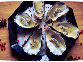 Huîtres pochées en gelée
