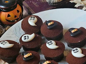 👻Bouchées fantômes au chocolat et cœur fruits rouges – Le sortilège fondant d'Halloween