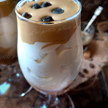 🍨 Café liégeois revisité à la mousse Dalgona : un dessert glacé et gourmand !