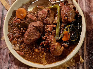 🥘 Joues de porc mijotées à la Guinness et lentilles : le plat réconfortant par excellence