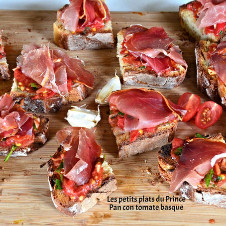 Pan con Tomate au Jambon Basque