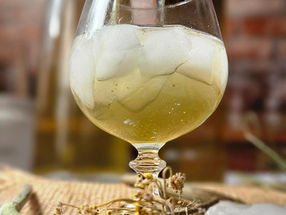 Recette de la liqueur de fenouil sauvage 🌿