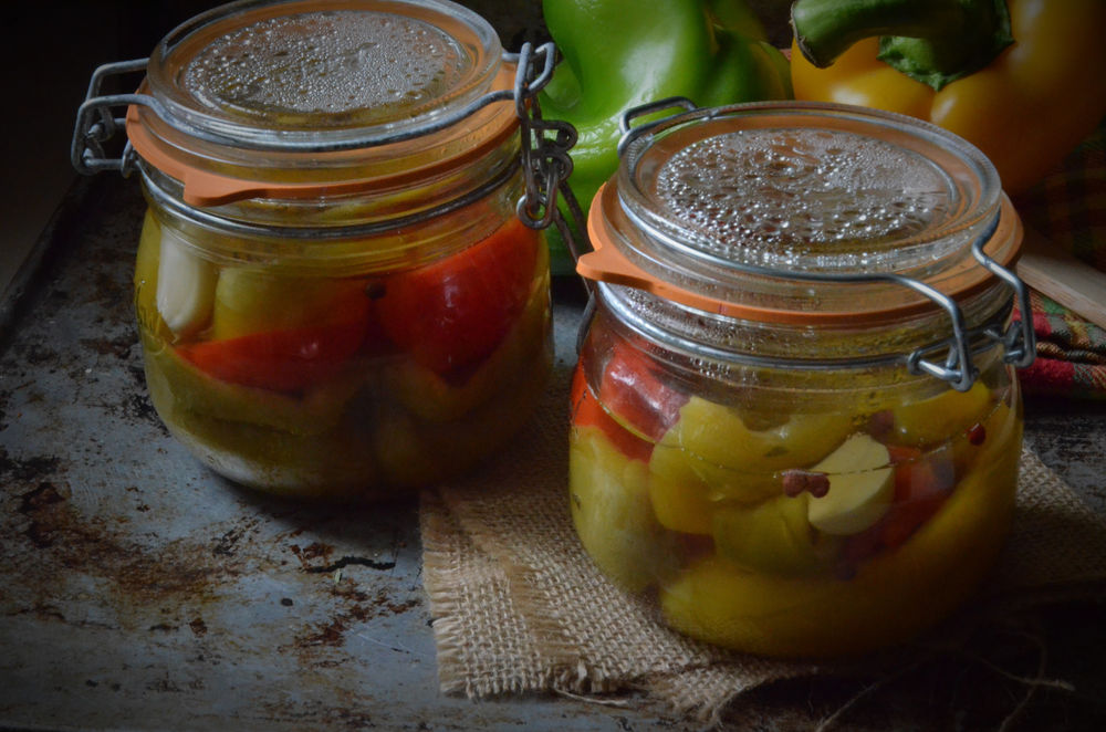 Conserves de poivrons au naturel en saumure