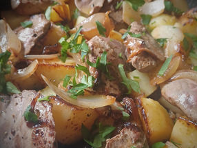 Fricassée Gourmande de Foies de Lapin et Pommes de Terre sautées