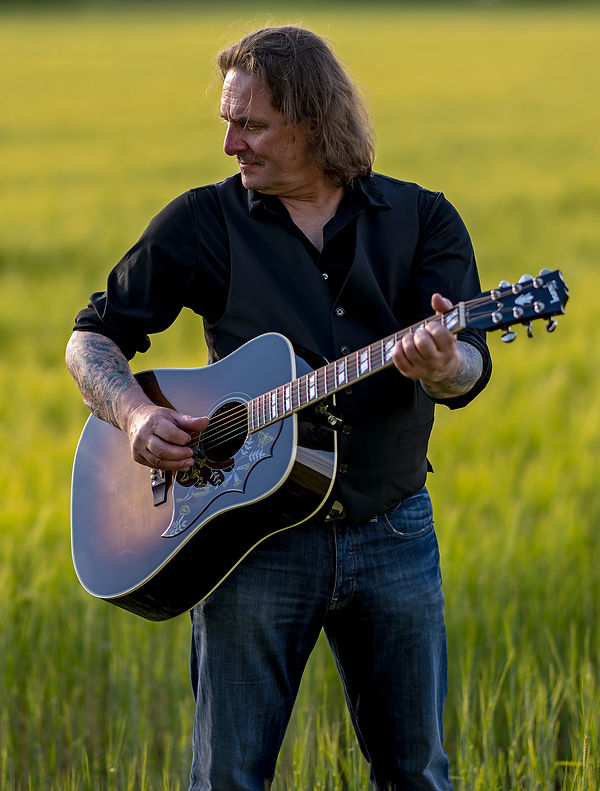 2021_Rusty Stone - Presse_04.jpg