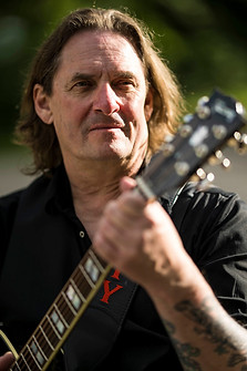 Rusty Stone - Guitar