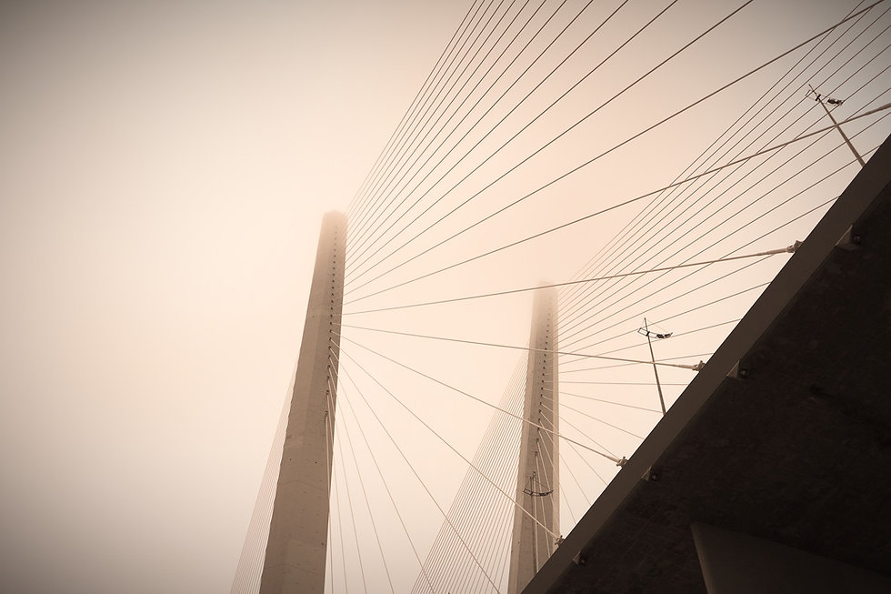 bridge-4546141_1920_edited.jpg