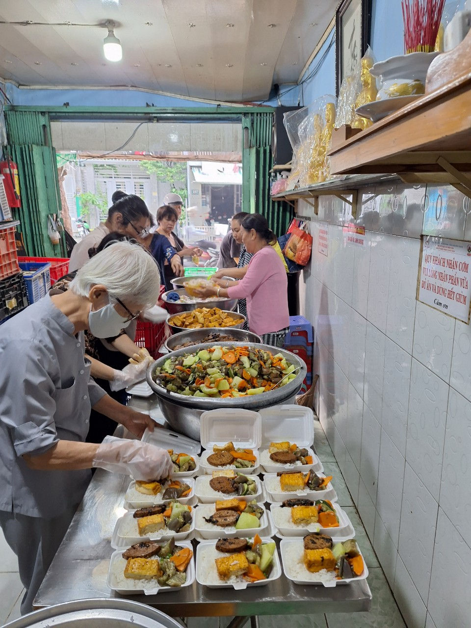 Tổng kết: Chương trình hỗ trợ lương thực chay bếp Thiện Tâm 2023