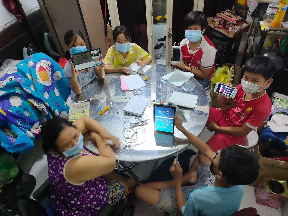 Tổng kết: Chương trình từ thiện tặng thiết bị học online tháng 9/2021