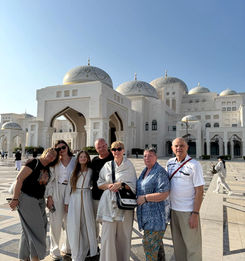 Qasr Al Watan - pałac prezydencki Abu Dhabi na wycieczce z Adventurous Camel
