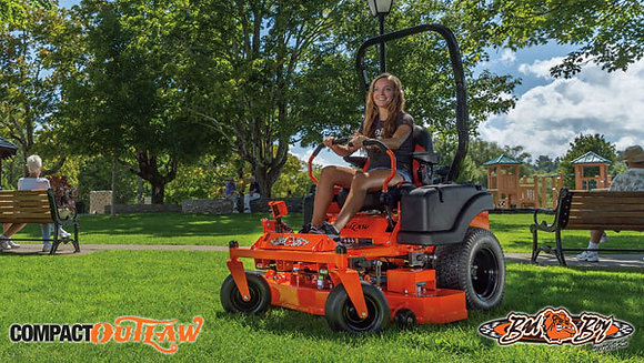 COMPACT OUTLAW SERIES - ZERO TURN MOWER | madcdaddysales