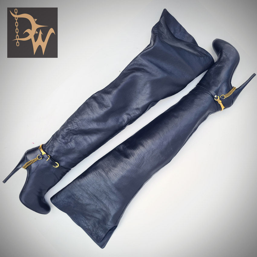 Thumbnail: dominatrix boots