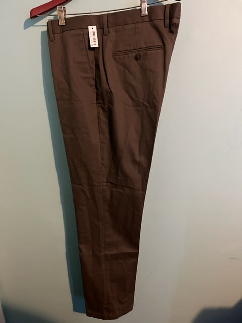 Thumbnail: Men Pants - GOODTHREADS - Size: 38W X 32L