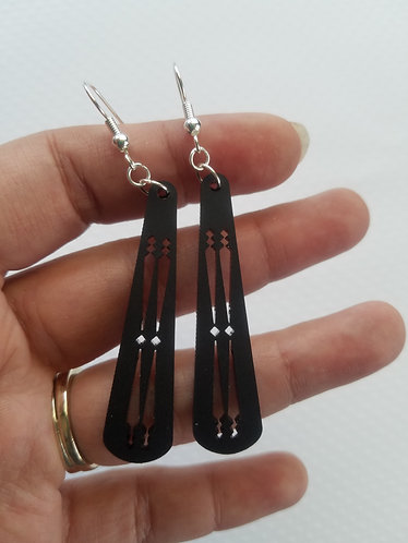 Medium Drops—Journey Cut-outs—Black