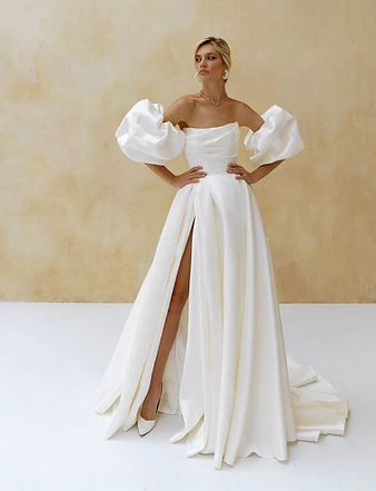 Mildred wedding dress_edited.png